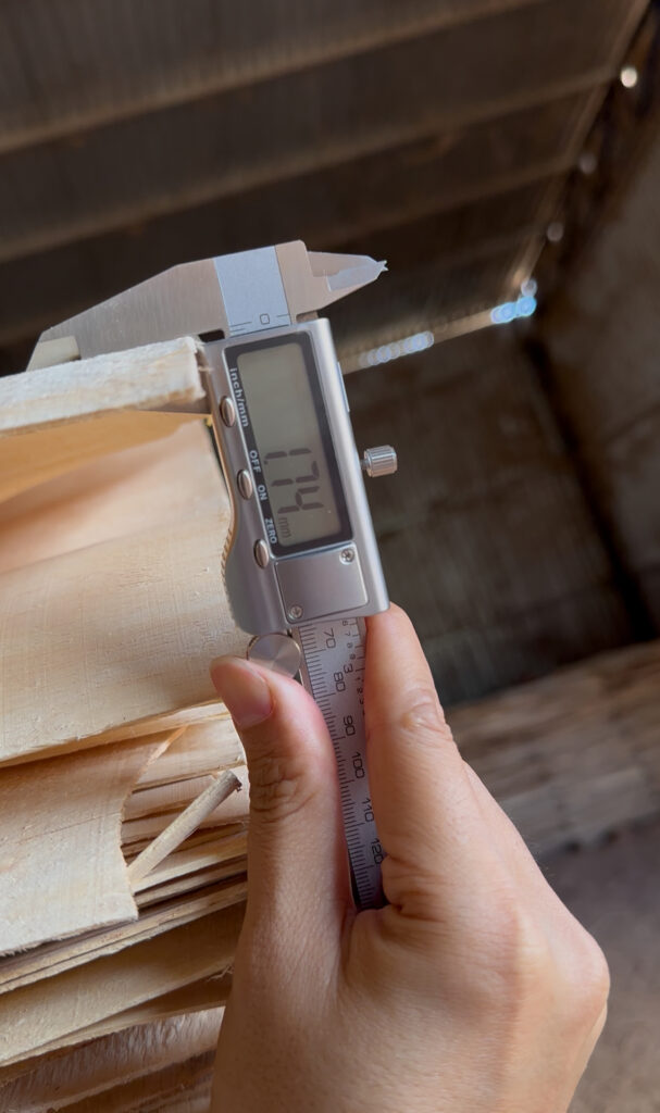 Ván Bóc Cao Su (Rubberwood Veneer / Core Veneer) – Nguyên Liệu Sản Xuất Ván Ép ván bóc cao su (rubberwood veneer / core veneer) – nguyên liệu sản xuất ván Ép